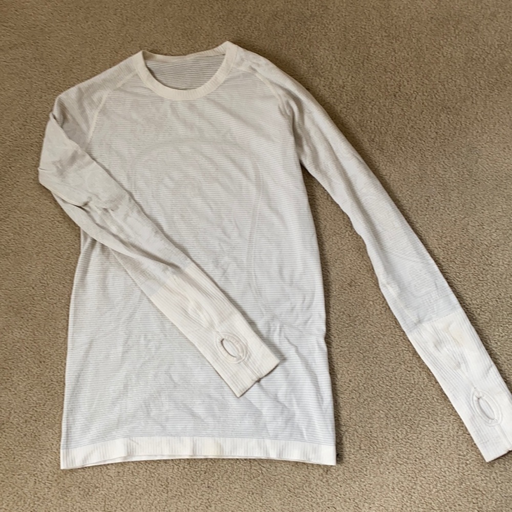 Lulu lemon long sleeve running shirt